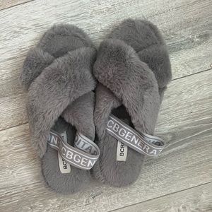BCBG GENERATION Women’s Furry Slippers With Heel Strap